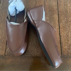 L.B. Evan’s Men’s Slippers 11 EEE